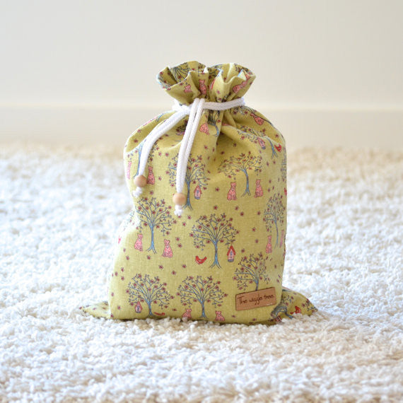 the-wiggle-tree-nappy-eco-wet-bag-reusable-organic