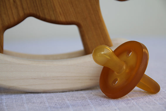 NATURAL RUBBER SOOTHER ROUND DUMMY | TWIN PACK